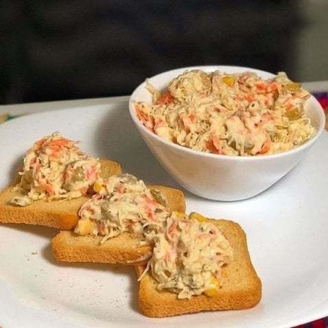 Receita de Patê de Frango, delicioso e fácil para passar no pãozinho durante o café da manhã