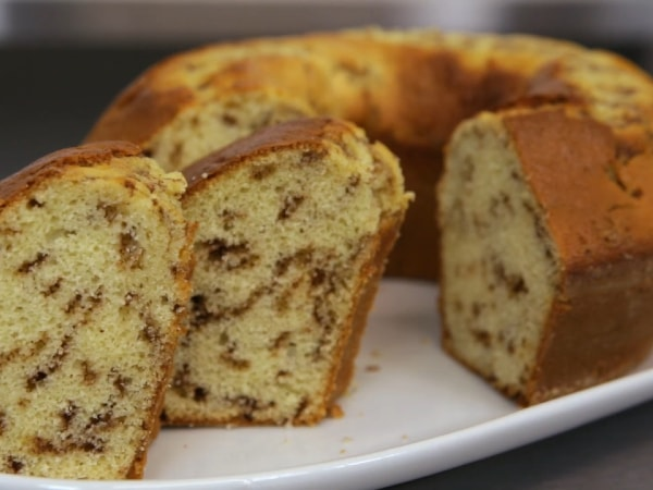 Receita de Bolo Formigueiro de Laranja com Palitos para se deliciar nesse final de semana