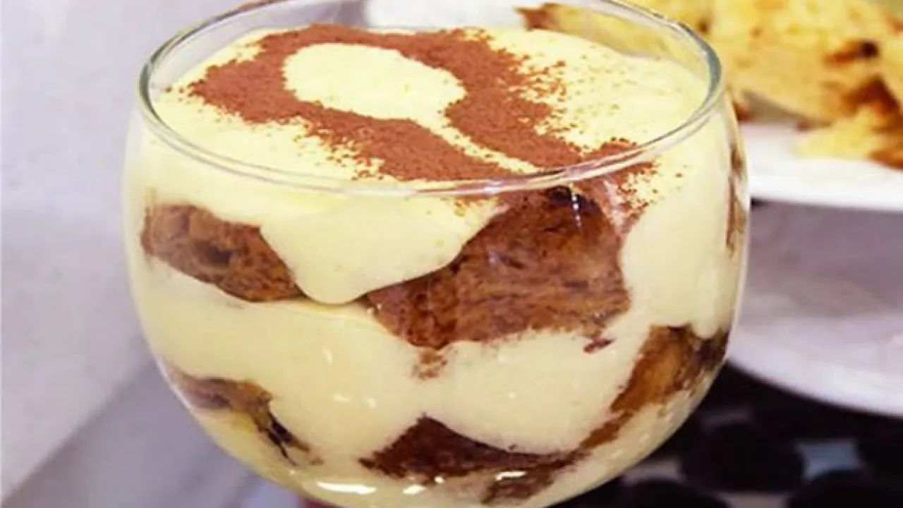 Receita de Tiramisú de Panetone para dar um gostinho especial ao seu Natal