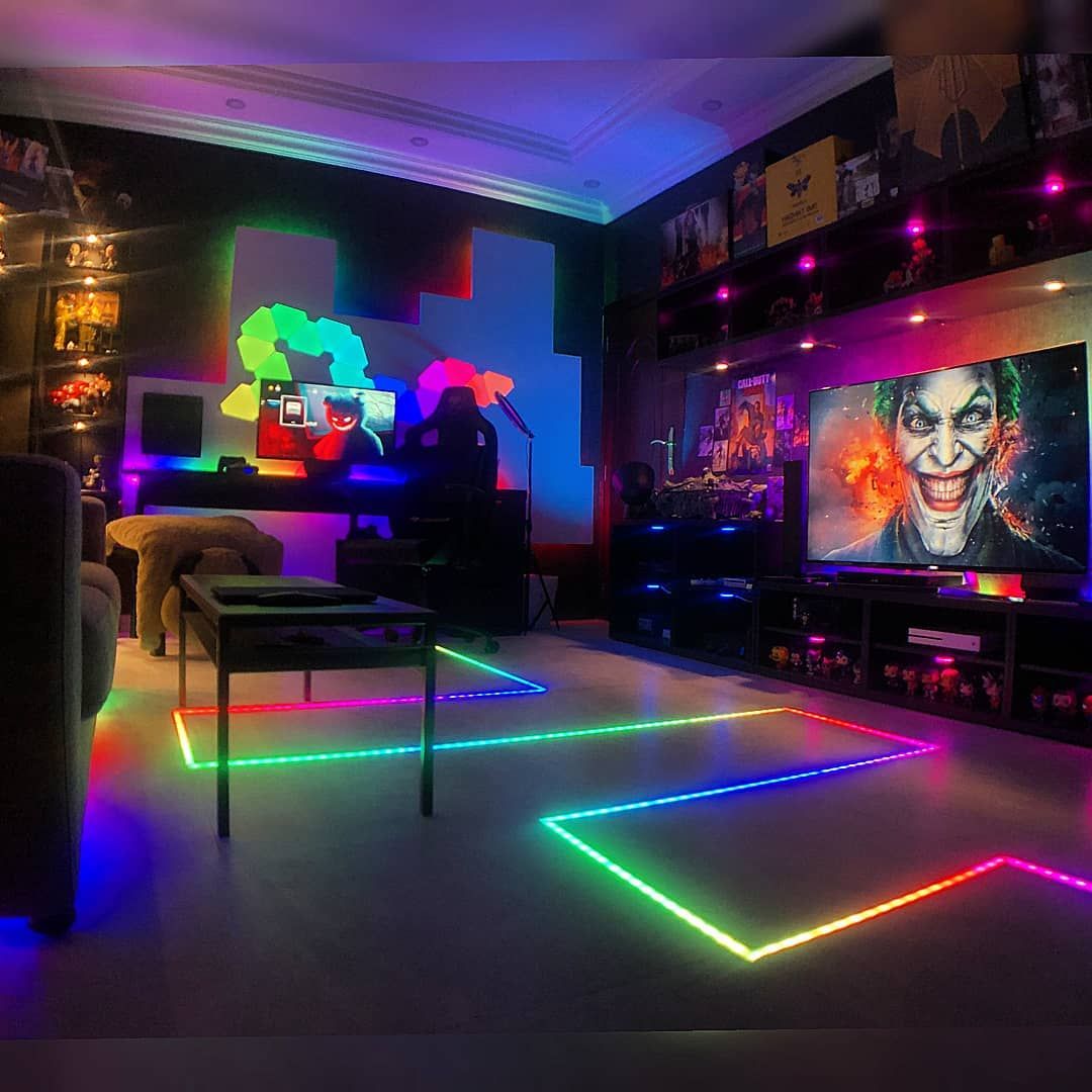 quarto gamer com led no chão