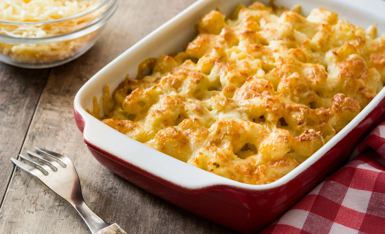 Receita de Macarrão ao Molho Branco com Aspargos, simples, rápida e saborosa para almoço ou jantar