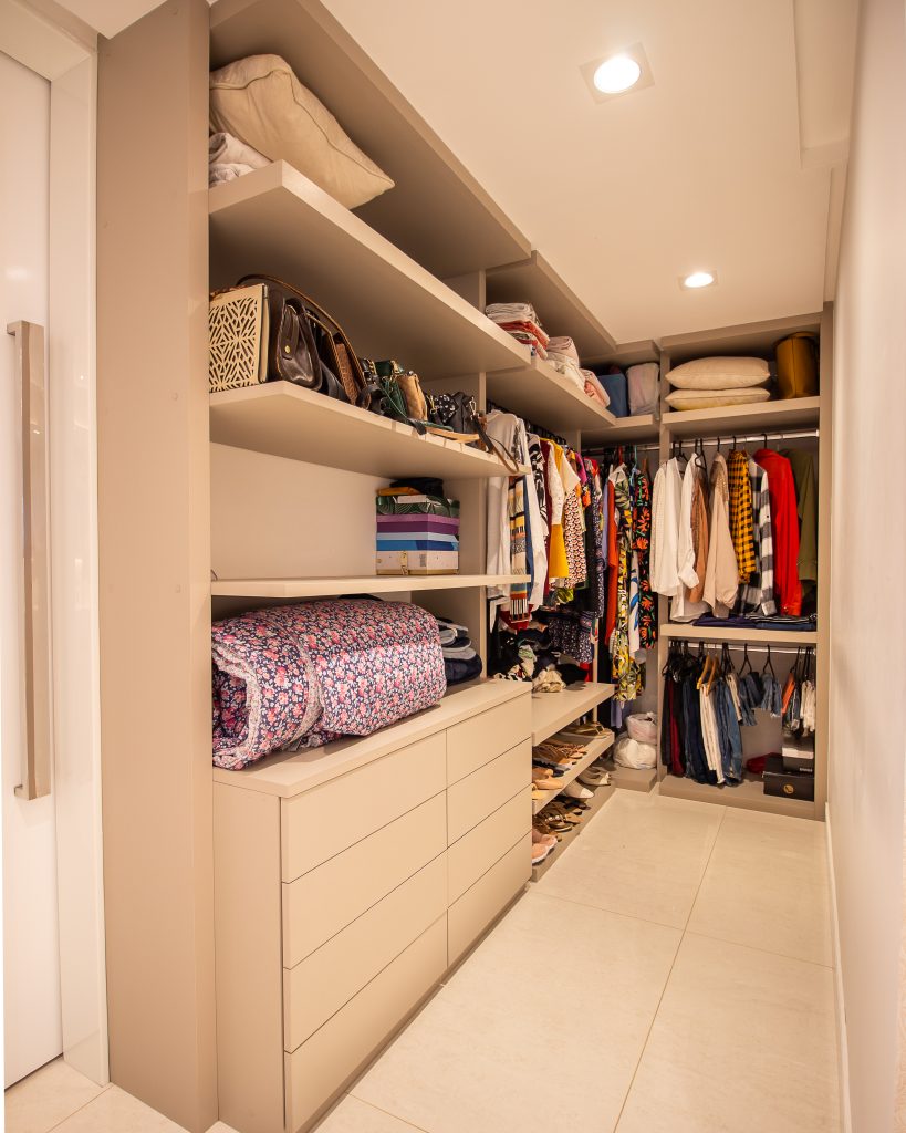 closet sem porta