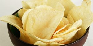 Receita de Batata Ruffles Caseira. O melhor salgadinho do mundo de um jeito fácil e barato!