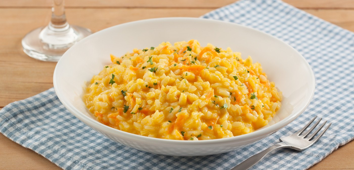 Receita de Risoto de Cenoura: faça na panela de pressão e se surpreenda pelo sabor e rapidez no preparo