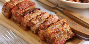 Receita de Barriga de Porco Assada com Erva-doce, um prato INCRÍVEL para um almoço de domingo