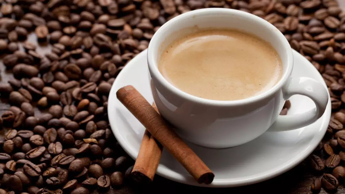 Receita de Café com Canela que fica cremoso e serve para QUALQUER HORA DO DIA!