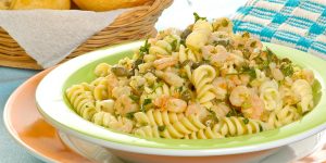 Fusilli com Camarão e Alcaparras