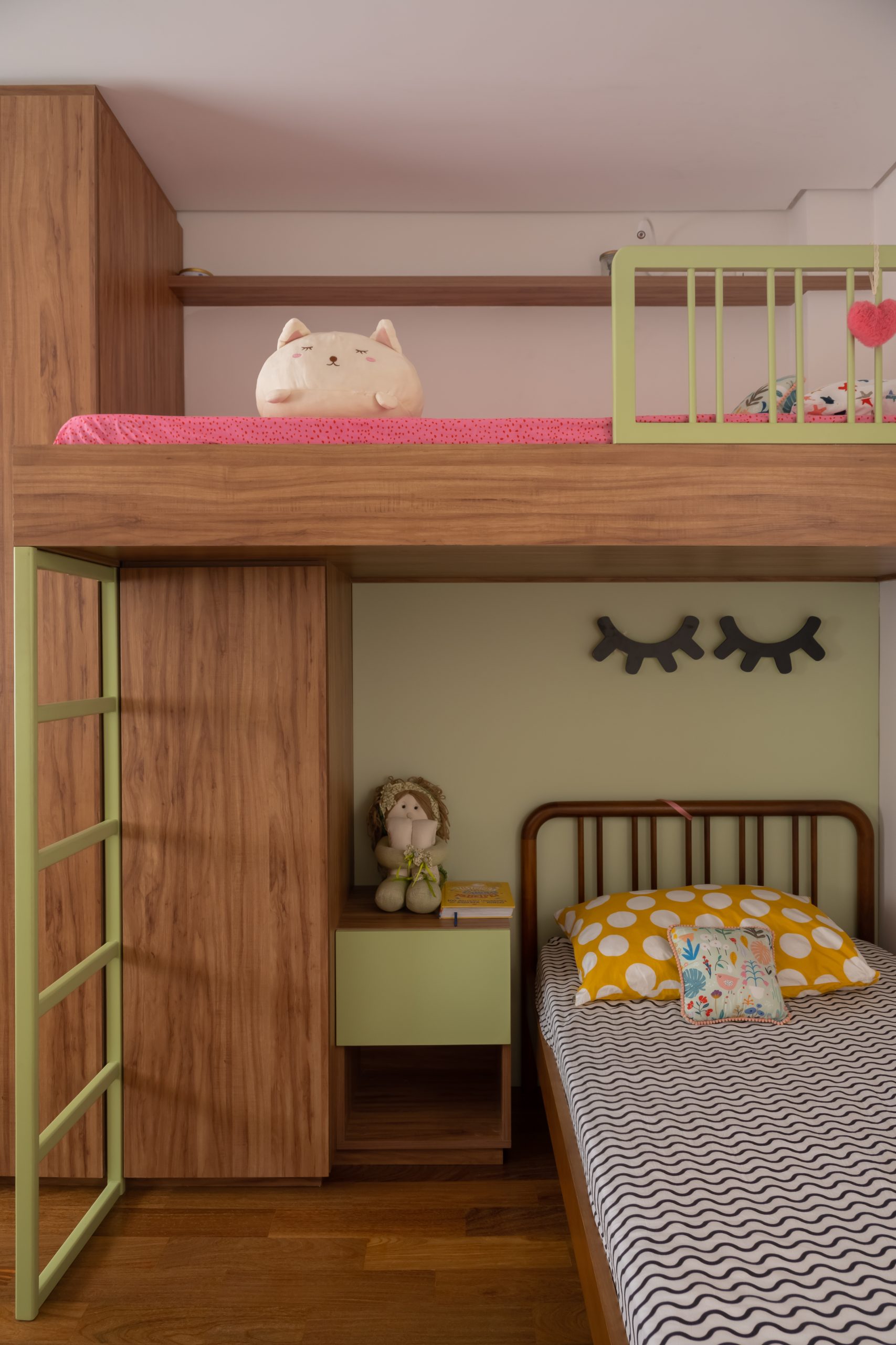 quarto infantil de menina com beliche