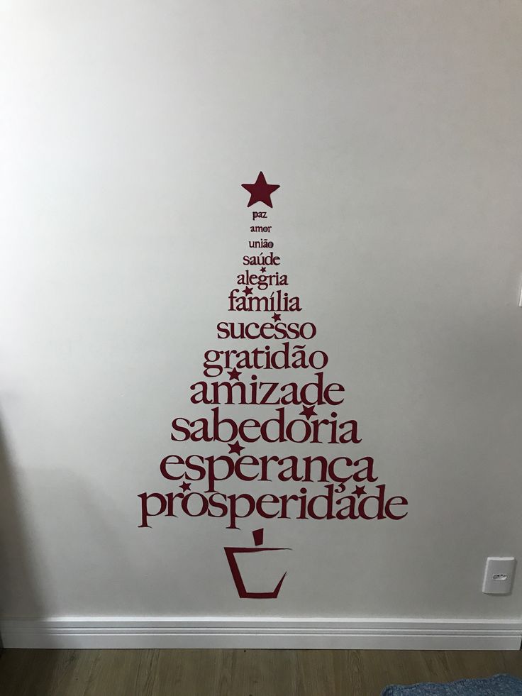 árvore de natal com adesivos de palavras