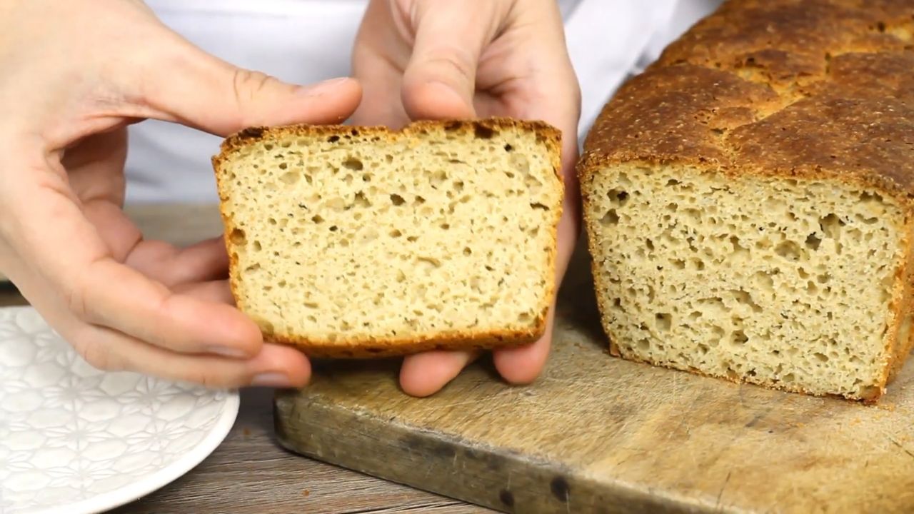 Como fazer pão de batata doce sem glúten que não esfarela nem um pouco