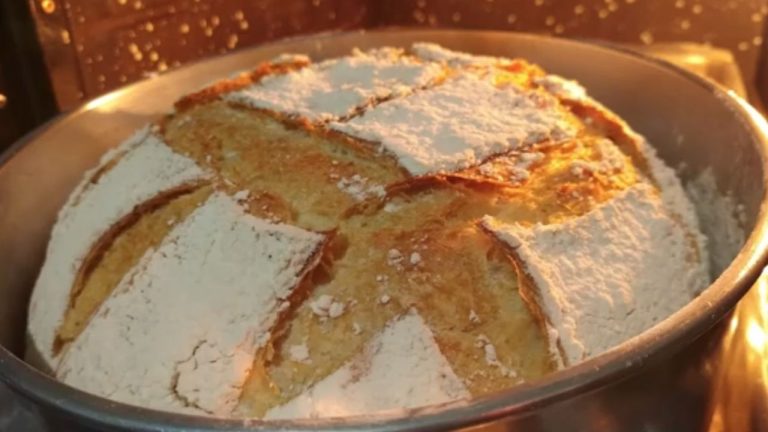 Receita de pão caseiro de fermentação lenta; mais leve e crocante