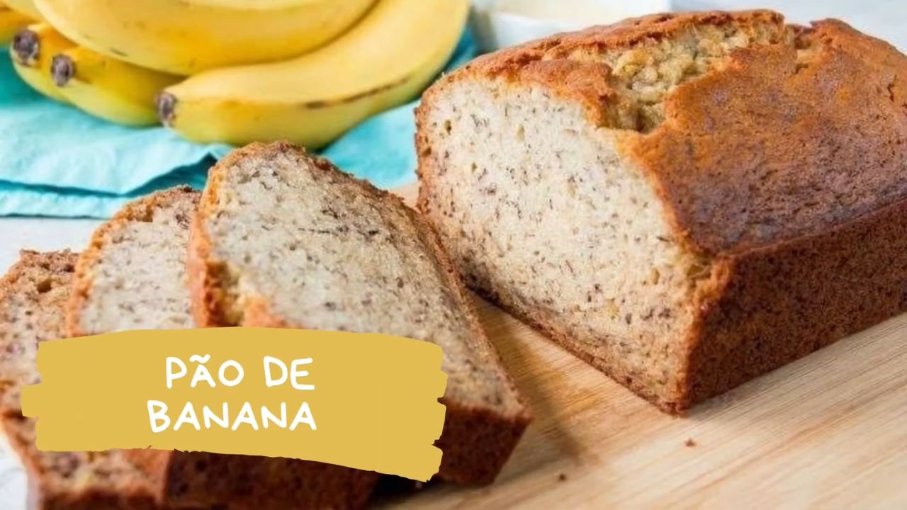 Receita de pão de banana fit que não leva glúten nem lactose; pronto rapidinho