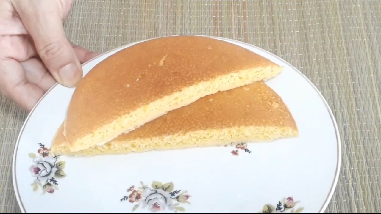 Receita de pão de fubá na frigideira fica fofinho e não tem erro